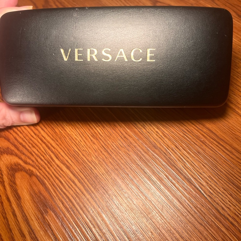 Versace Black and Gold Glasses Case - Picture 4 of 6